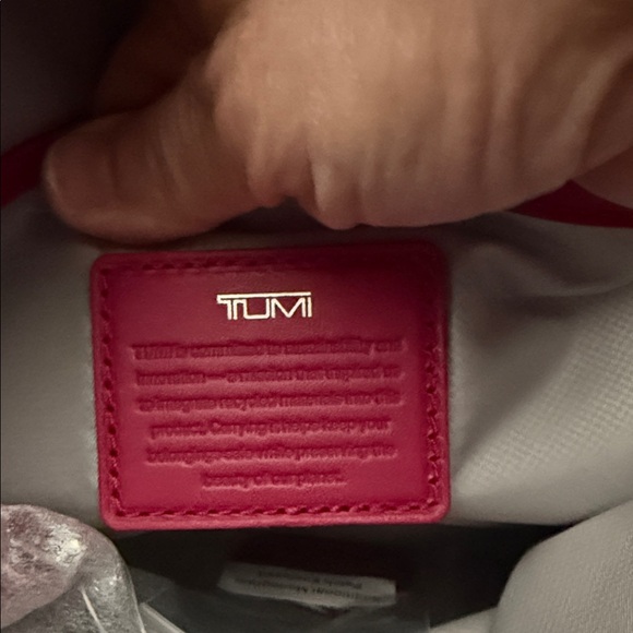 Tumi Women's Fuchsia Tote Bag - Picture 3 of 4